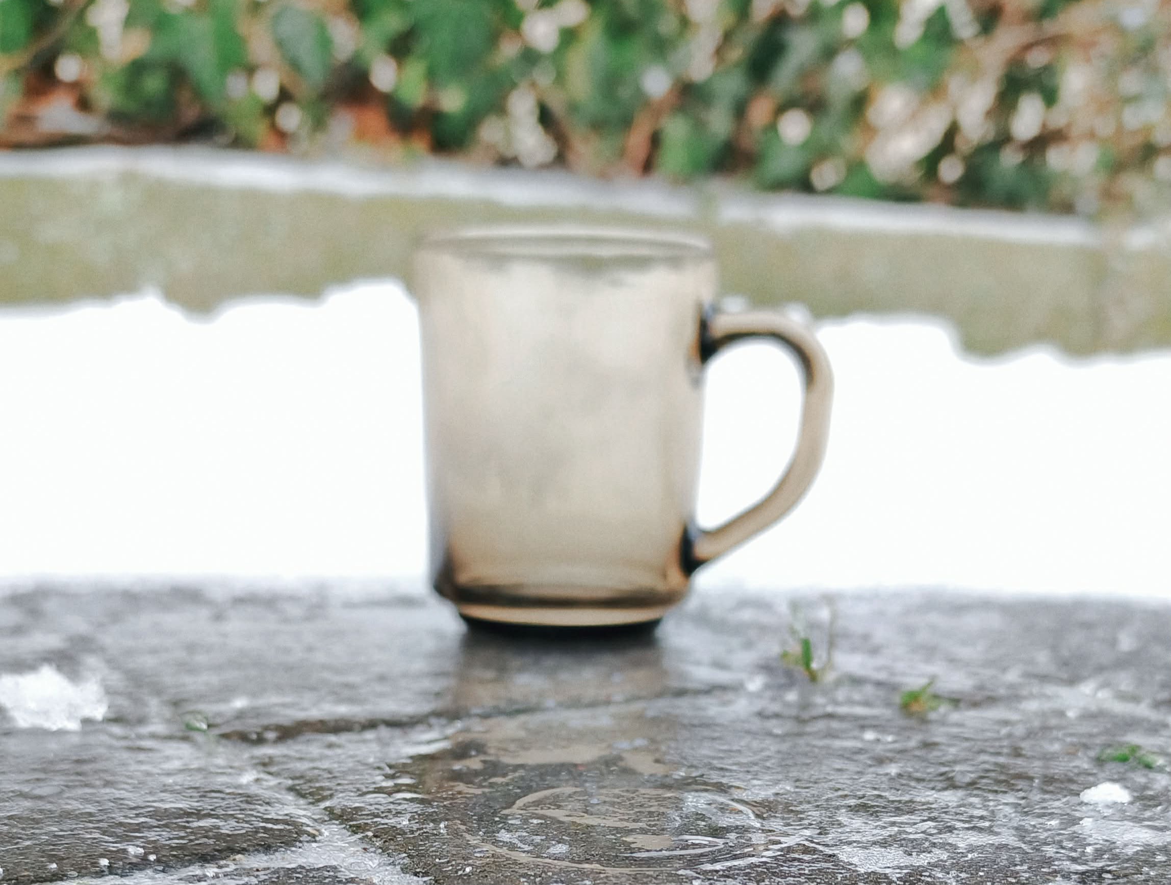 Uwaga na „szklankę”. IMGW ostrzega przed gołoledzią w powiecie kamieńskim