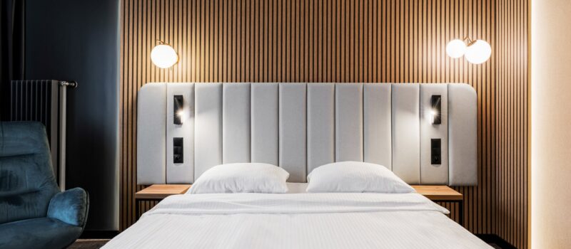 Rewolucja w hotelach. 50 nowych zasad, które odczują goście