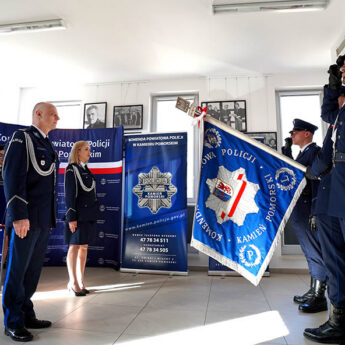 Nowa komendant w Kamieniu Pomorskim. Insp. Kamiński przechodzi na emeryturę [ZDJĘCIA]