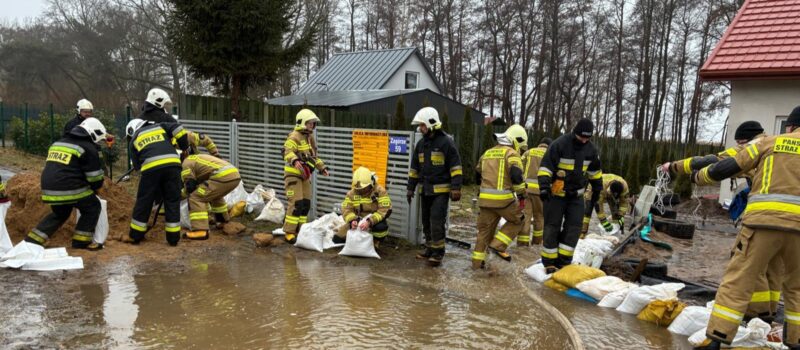 Po mrozach przyszła odwilż. Gmina Wolin zmaga się z podtopieniami Po mrozach przyszła odwilż. Gmina Wolin zmaga się z podtopieniami