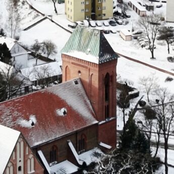 Blisko milion złotych na dach katedry w Kamieniu Pomorskim. Parafia św. Ottona z dotacją z Ministerstwa!
