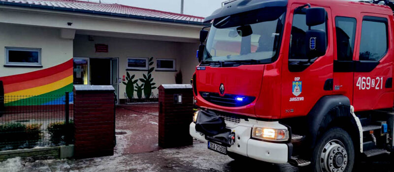 Zalane przedszkole przy ul. Makuszyńskiego. Interweniowali strażacy