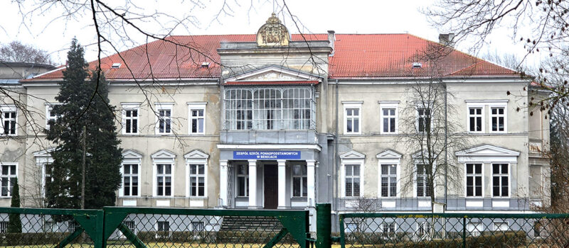 Co wydarzyło się w szkole w Benicach? Rodzice alarmują Co wydarzyło się w szkole w Benicach? Rodzice alarmują