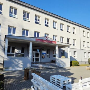 Nowe profile i sprawdzona jakość. Liceum w Kamieniu Pomorskim zaprasza ósmoklasistów