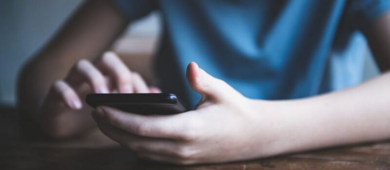 Social media tylko dla 15+. Rząd zapowiada ograniczenia dla młodzieży