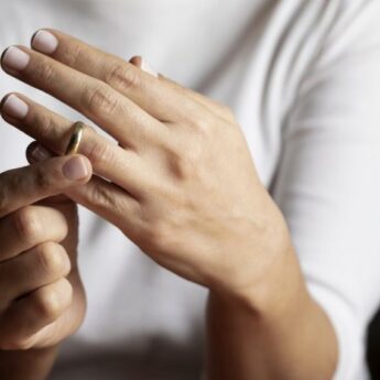 Rozwody bez sądu. Sejm przyjął bezprecedensowe przepisy