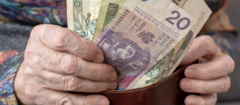 Tyle przed świętami otrzymają emeryci