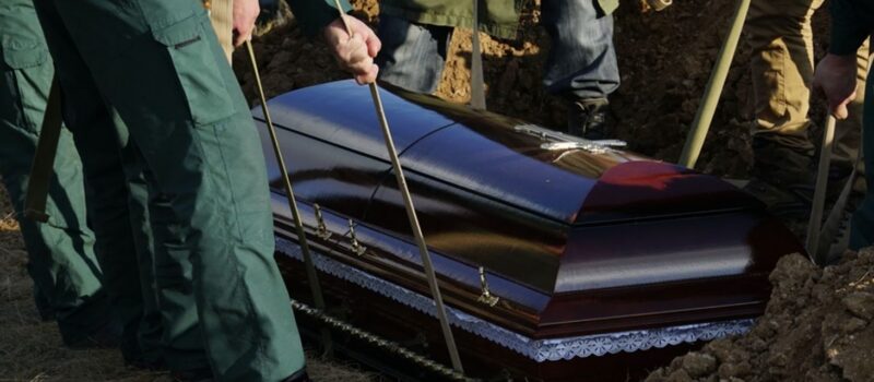 MPGK w Wolinie szuka grabarza. 7,5 tys. zł brutto na start MPGK w Wolinie szuka grabarza. 7,5 tys. zł brutto na start