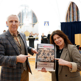 Muzyczna podróż do lat 20. i 30. w Kamieniu Pomorskim. Wyjątkowy koncert z okazji Dnia Kobiet