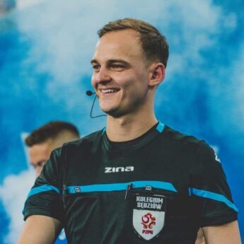 Sędzia z Pomorza Zachodniego w elitarnym programie UEFA. Marcin Janawa pojedzie do Szwajcarii
