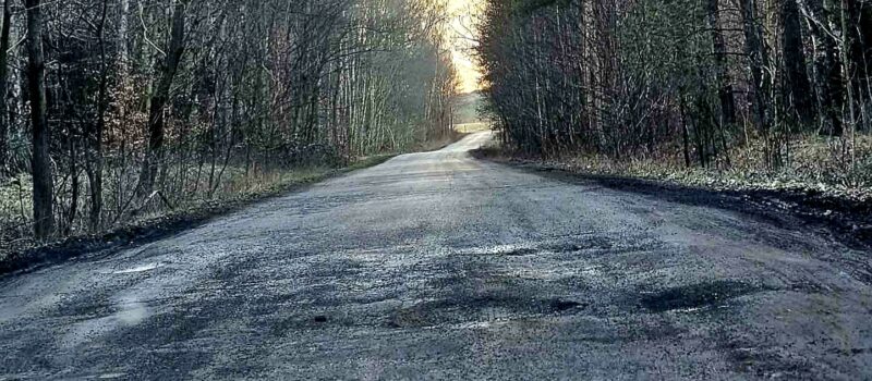 7,5 tys. zł brutto i stabilna praca. Trwa nabór do utrzymania dróg w gminie Wolin