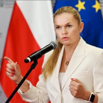 Minister edukacji przyjedzie do Wapnicy. Konferencja w Szkole Podstawowej nr 2