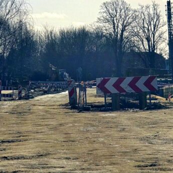 Po radzie budowy ws. ul. Orzeszkowej. Wykonawca ma poprawić przejezdność