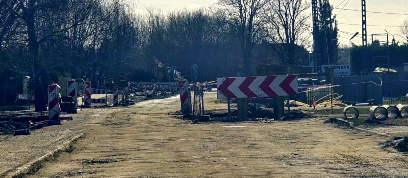 Po radzie budowy ws. ul. Orzeszkowej. Wykonawca ma poprawić przejezdność