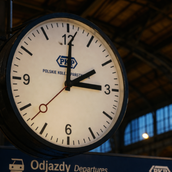 Zmiana czasu już tej nocy. Pośpimy krócej, ale dni staną się dłuższe