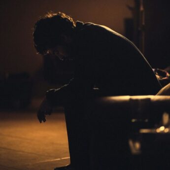 Wszywka alkoholowa a zaburzenia lękowe - jak ocenia się bezpieczeństwo i motywację