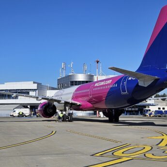 Utrudnienia w drodze na lotnisko w Goleniowie. Pasażerowie powinni wyjechać wcześniej