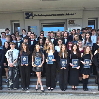 Maturzyści z Powiatu Kamieńskiego zakończyli rok szkolny