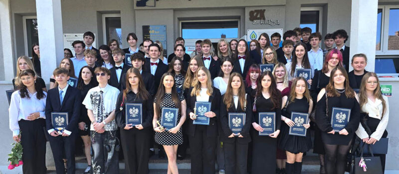 Maturzyści z Powiatu Kamieńskiego zakończyli rok szkolny