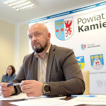 Powiat stawia na drogi. Są nowe zadania dla Wolina, Wiejkowa i Górek