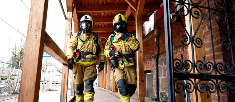 Alarm w Urzędzie Miejskim w Wolinie! Strażacy weszli do zadymionego budynku [ZDJĘCIA]