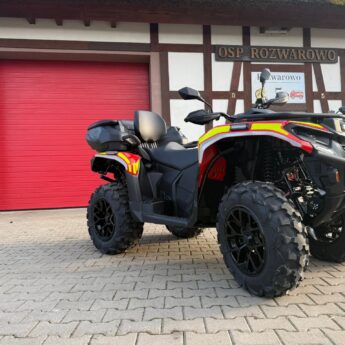 Strażacy z Rozwarowa ze wsparciem. Nowy sprzęt trafił do jednostki