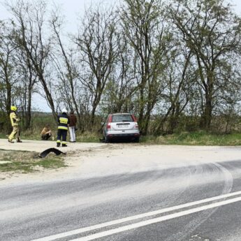Kierowca zasłabł za kierownicą. Interwencja służb w Korzęcinie