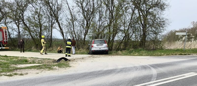Kierowca zasłabł za kierownicą. Interwencja służb w Korzęcinie