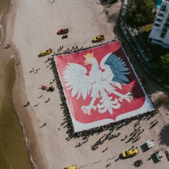 Majówka w Międzyzdrojach. Bieg, koncerty, rekord Polski i pomoc dla mieszkanki Wapnicy