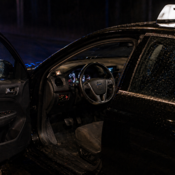 Nocny napad na taksówkarza w Międzyzdrojach. Jedna osoba zatrzymana