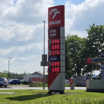 Paliwo znowu ponad 8 zł? Kierowcy mogą przeżyć szok przy dystrybutorach