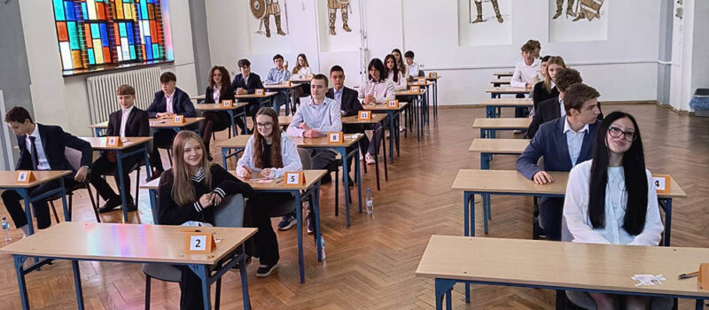 Pierwszy egzamin za nimi. Ósmoklasiści sprawdzali się z polskiego