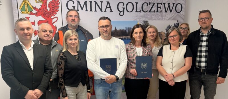 Termomodernizacja, pompy ciepła i fotowoltaika. Ponad 2,6 mln zł na szkołę w Wysokiej Kamieńskiej