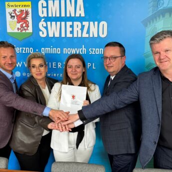 Prawie pół miliona złotych na drogę w Trzebieradzu. Gmina Świerzno szykuje inwestycję