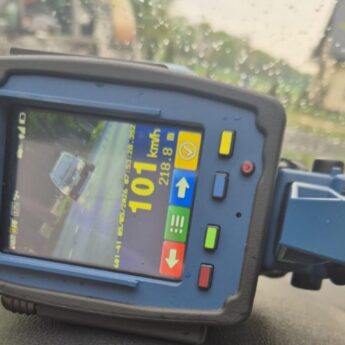 101 km/h przez Strzeżewo! 70-latek stracił prawo jazdy