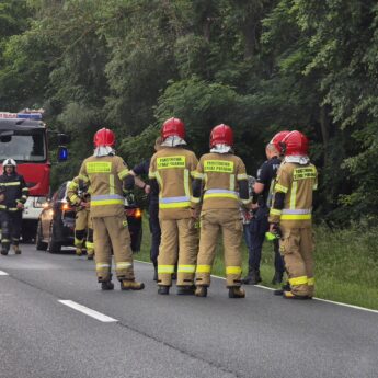 Mogło dojść do tragedii! Kierowca miał ratować się przed czołowym zderzeniem