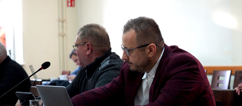 Majątki radnych Wolina. Dubrawski z imponującą pensją i nieruchomościami za miliony