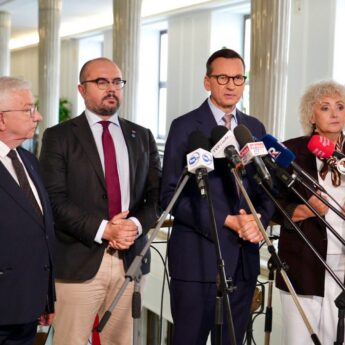 „PiS nie jest własnością żadnej grupy ani żadnej frakcji”. Morawiecki wydał oświadczenie