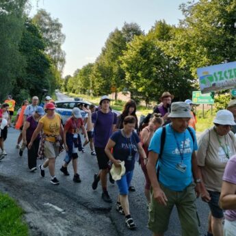 Pielgrzymi przejdą przez powiat kamieński. Kamień i Wolin na trasie najdłuższej pielgrzymki w Polsce
