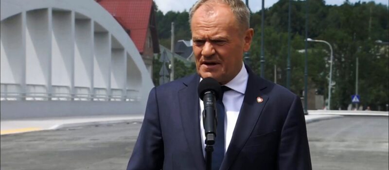 Rząd ustali ceny na stacjach? Tusk zapowiada ruch na koniec wakacji Rząd ustali ceny na stacjach? Tusk zapowiada ruch na koniec wakacji