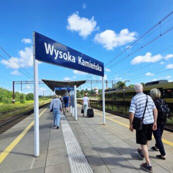 Dlaczego Pendolino omija Wysoką Kamieńską? Intercity odpowiada, poseł i burmistrz milczą