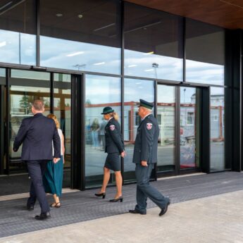 Tymczasowy terminal przylotów gotowy. Port Lotniczy Szczecin-Goleniów rozpoczyna kolejny etap budowy
