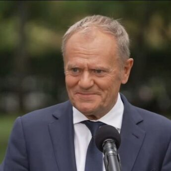 Paliwa tańsze nawet o złotówkę na litrze! Rząd obniża VAT do 8 procent