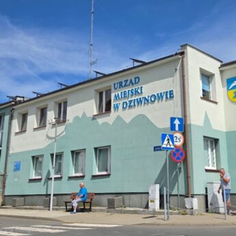 Dziwnów znów próbuje kupić dwie hybrydy. Jedną dla urzędu, drugą dla Straży Miejskiej