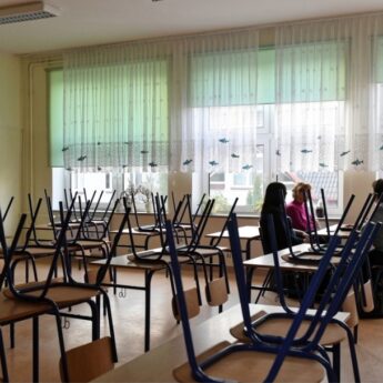 Nauczyciele pokazali rządowi czerwoną kartkę. Chcą 15 proc. podwyżki