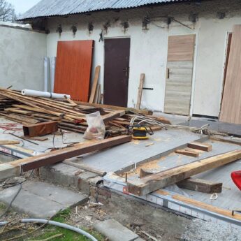 Po wybuchu pieca straciła bezpieczny dom. Pani Justyna z Wapnicy wciąż potrzebuje naszej pomocy