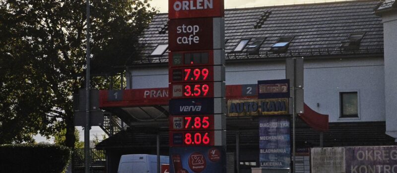 Od soboty drożej! Diesel znów ponad 8 zł!