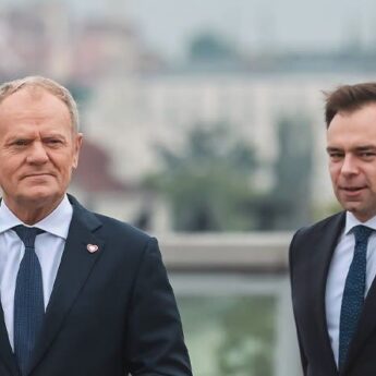 Ponad 9 tysięcy złotych średniej pensji! Rządzący chwalą się zarobkami Polaków