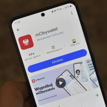 Koniec kolejek w wydziałach komunikacji! Auto zarejestrujesz przez telefon