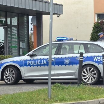 Masowe kontrole na drogach. ROADPOL bierze na celownik kierowców z telefonami
